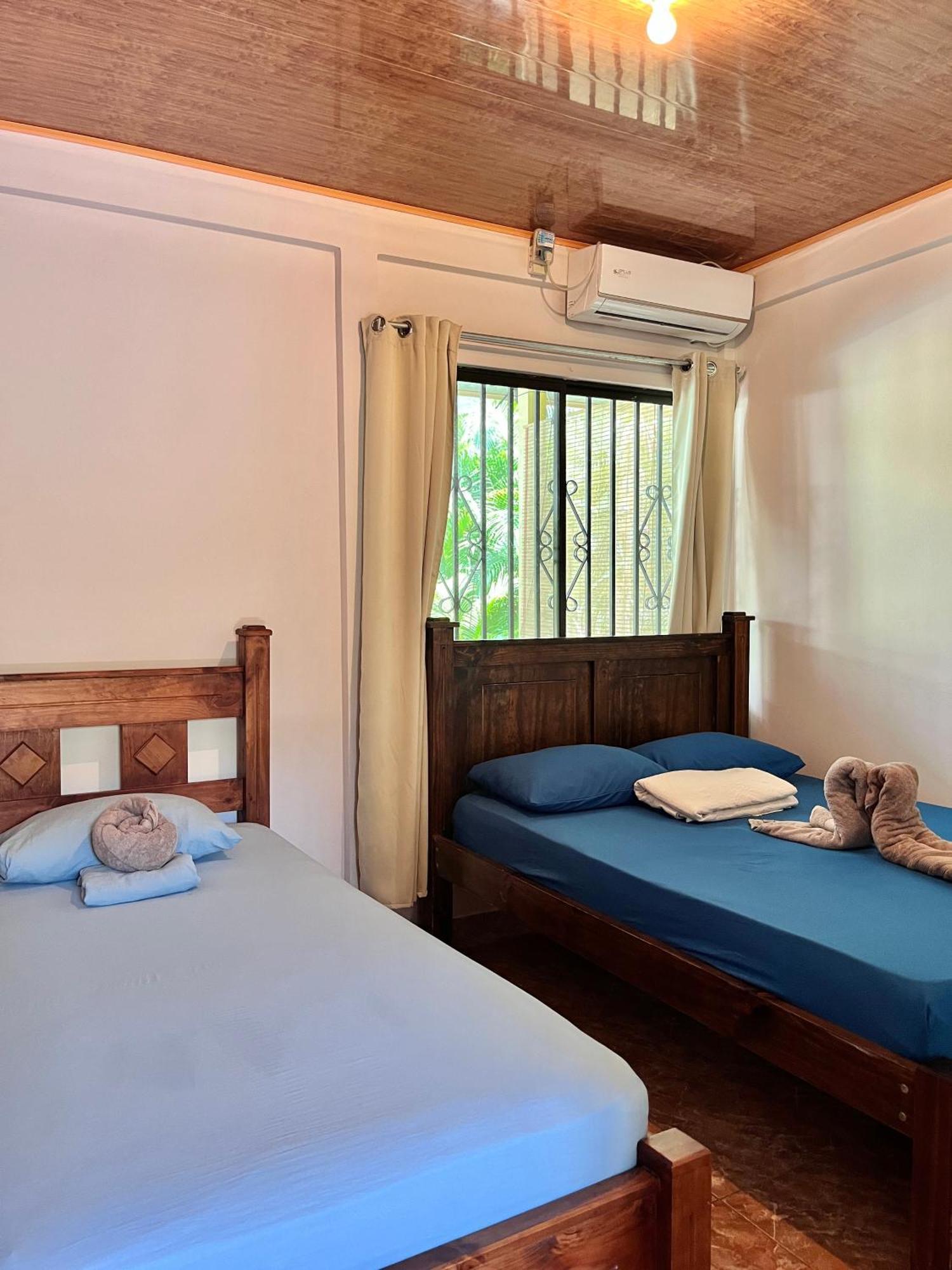Family Hotel Puerto Viejo de Talamanca Eksteriør billede